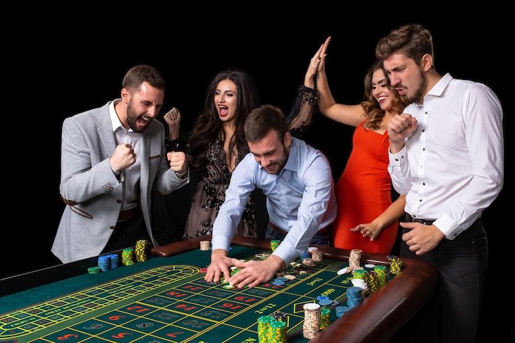 a380 Teen Patti ke kamre aur andaaz